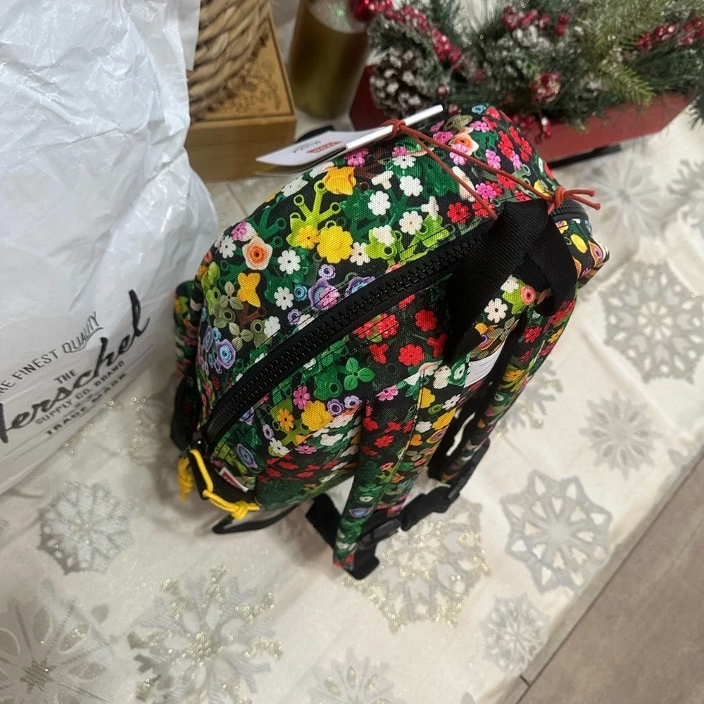 New Herschel Heritage x LEGO Children’s Floral Lego Backpack Limited Edition 15L